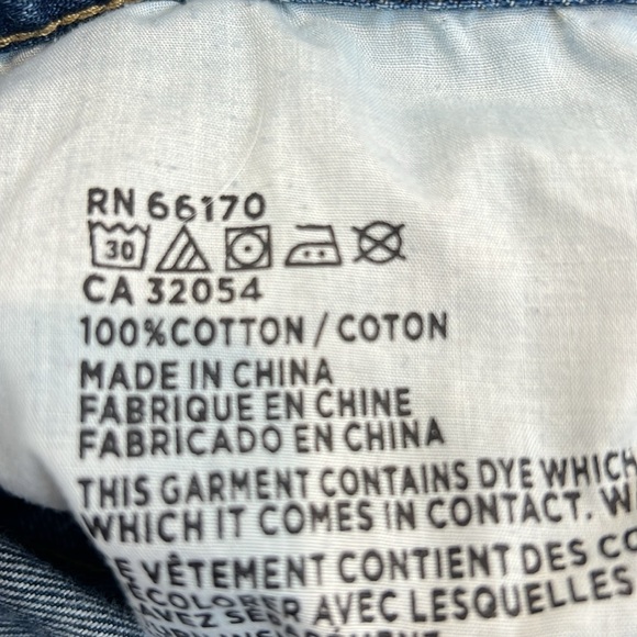 BDG Indigo mid rise breezy short Frayed Hem Jean Shorts button fly size 24. - Picture 10 of 12